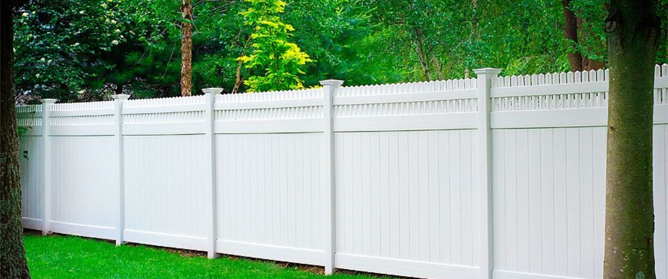 PVC Vinyl Fencing